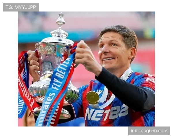 专访水晶宫主帅：我们为何坚持四后卫防线，以及如何训练低位防守